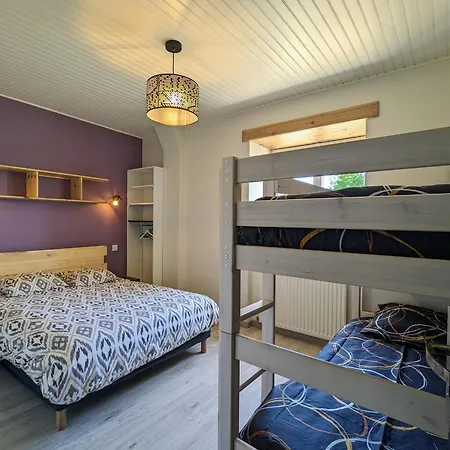 Authentique Et Confortable Avec Vaste Terrain Et Vue Imprenable A - Fr-1-582-478 度假居 Saint-Privat-dʼAllier