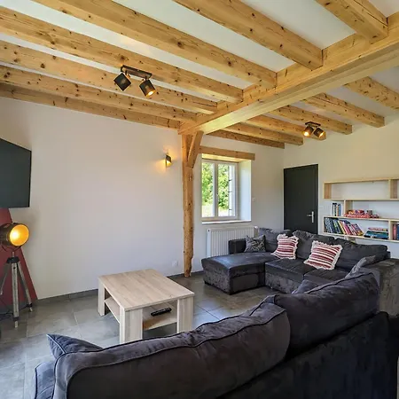 Authentique Et Confortable Avec Vaste Terrain Et Vue Imprenable A - Fr-1-582-478 Holiday home